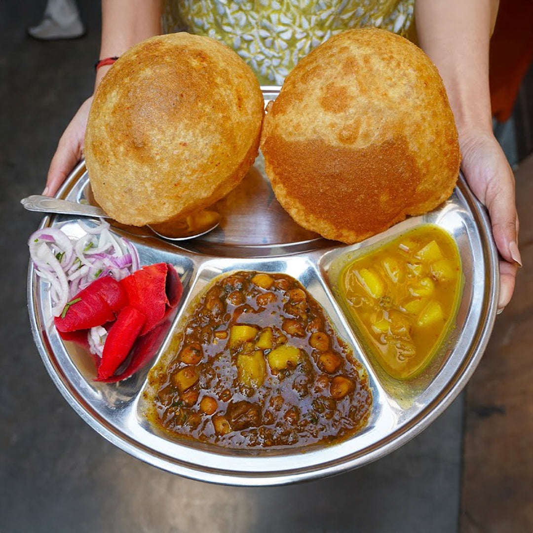Amritsari Puri Chole & Lounji
